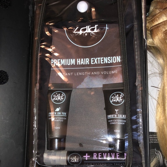 ZALA HONEY/BEACH BLONDE HIGHLIGHTS CLIPIN -9 piece - Picture 4 of 8